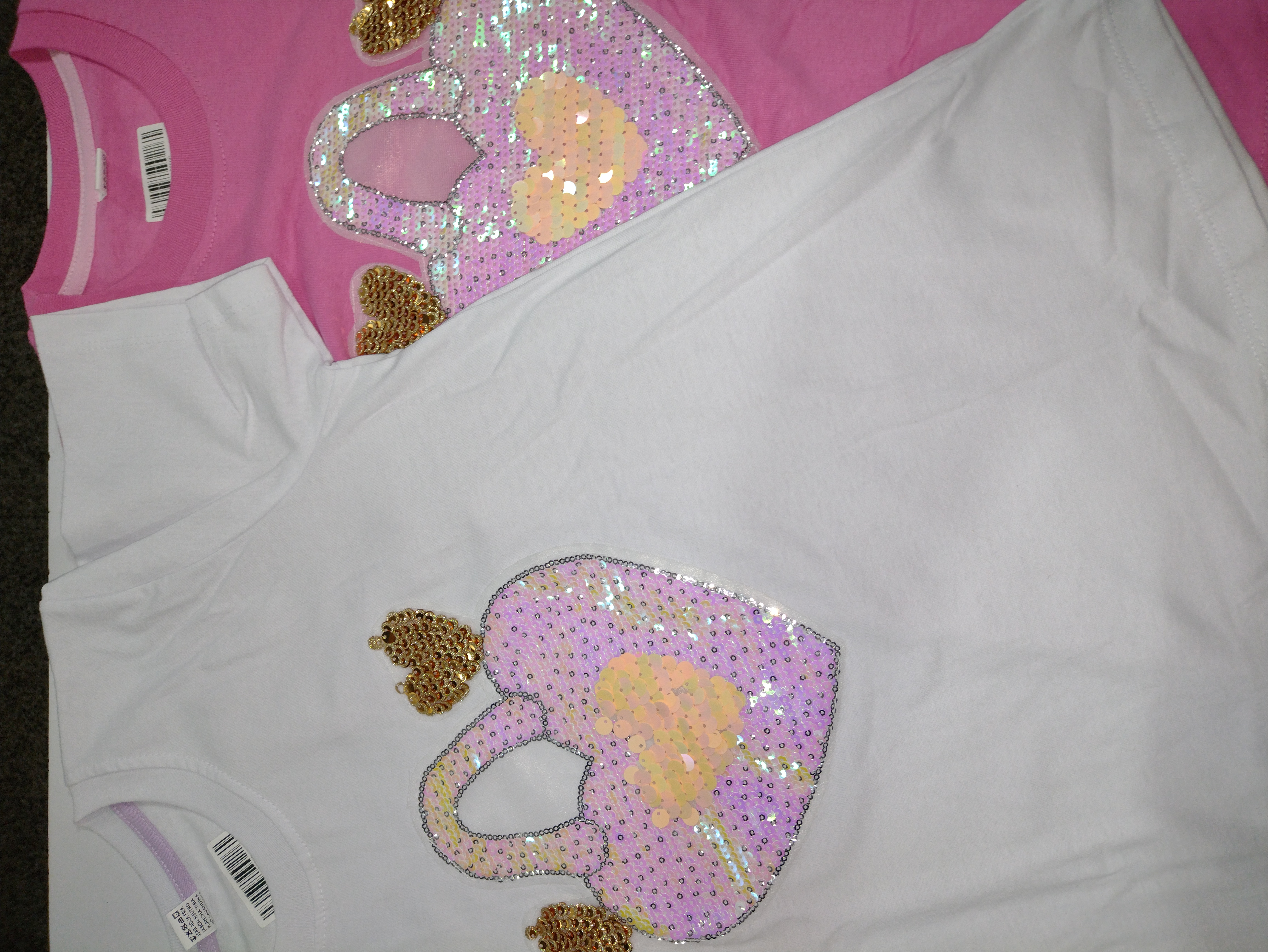 Remeras con lentejuelas 